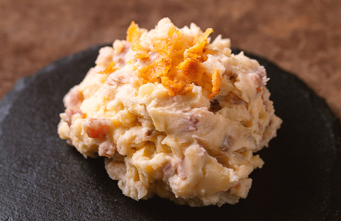 いぶりがっこポテトサラダ